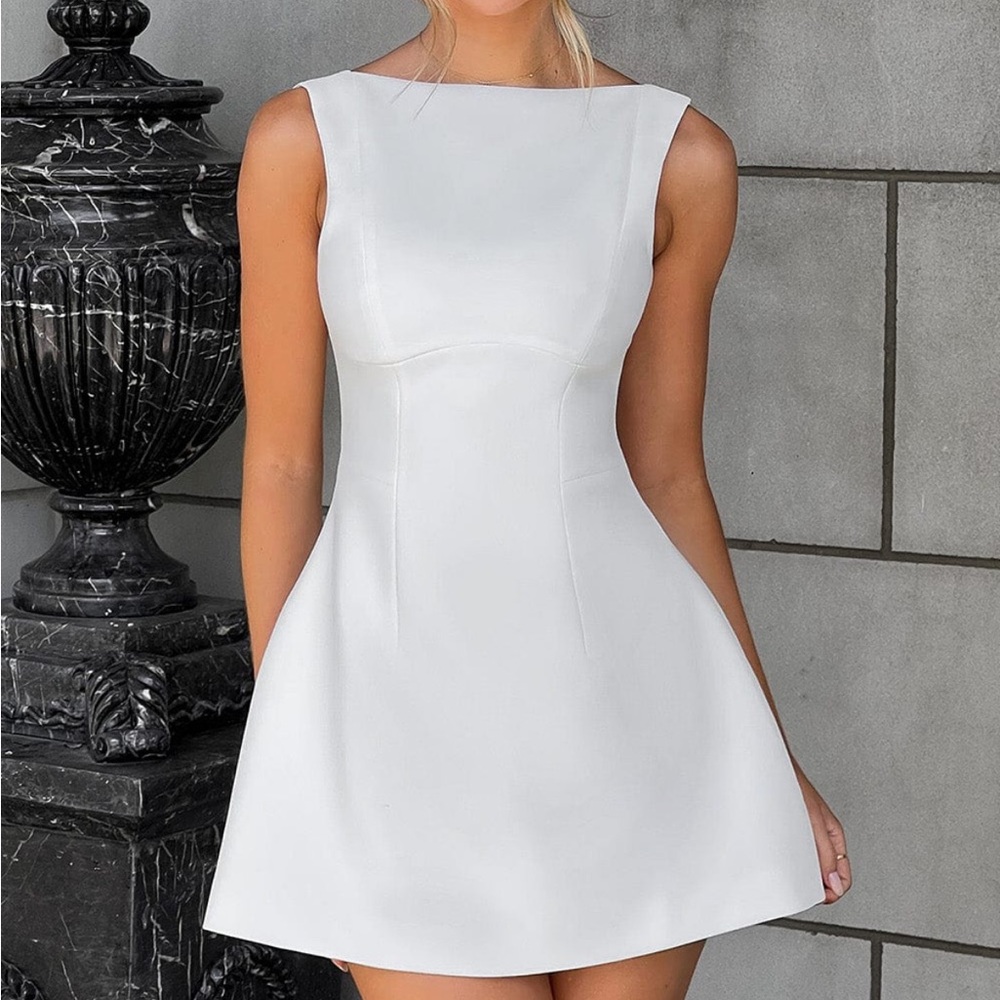 Babyboo mini white dress size small